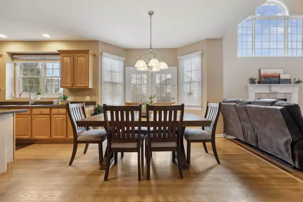 Naperville, IL 60564,2615 Lupine Circle
