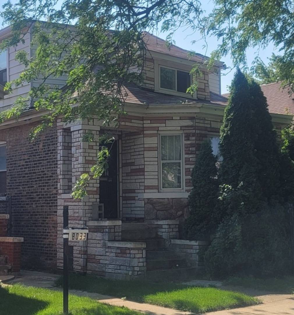 8037 S Princeton Avenue, Chicago, IL 60620
