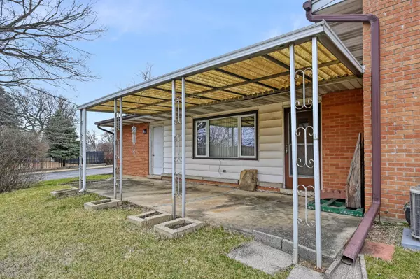Palatine, IL 60067,464 N Benton Street