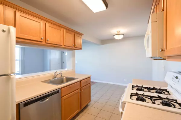 Vernon Hills, IL 60061,223 Harvest Court