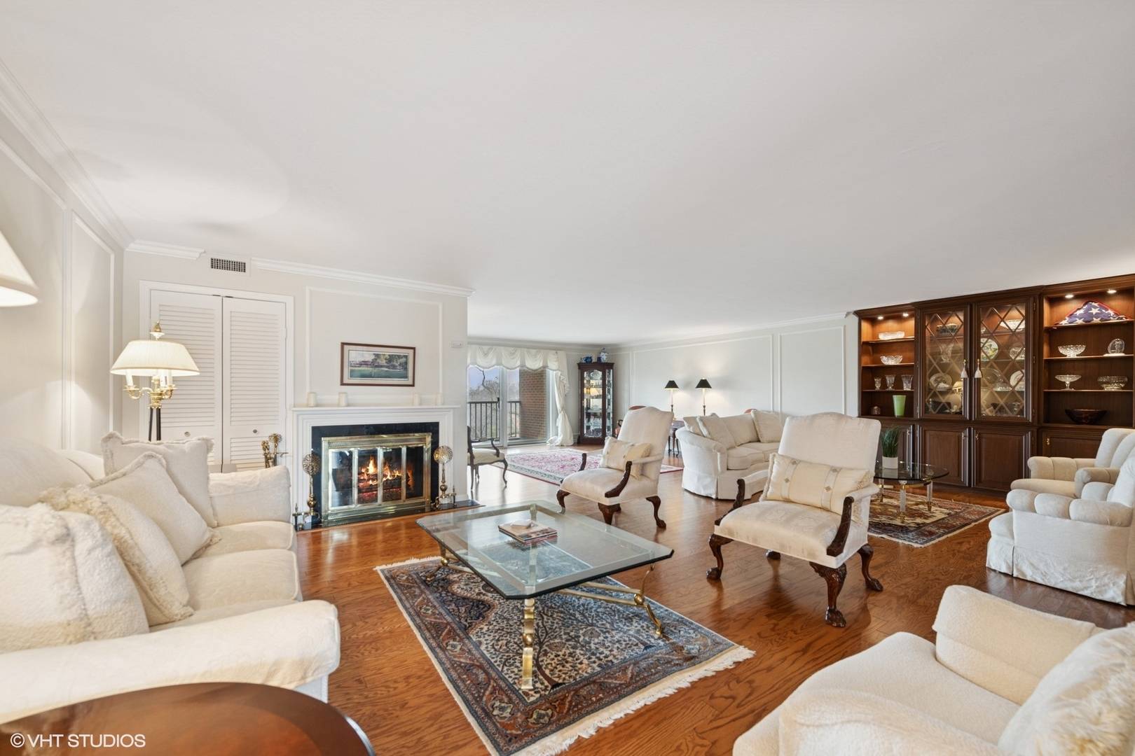 Park Ridge, IL 60068,22 Park Lane #505