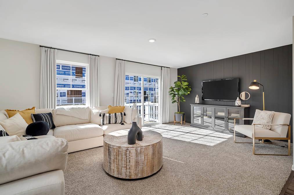 St. Charles, IL 60174,364 Bridgeview Court