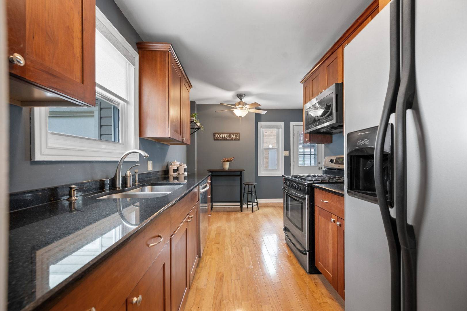 Lombard, IL 60148,231 W Hickory Road