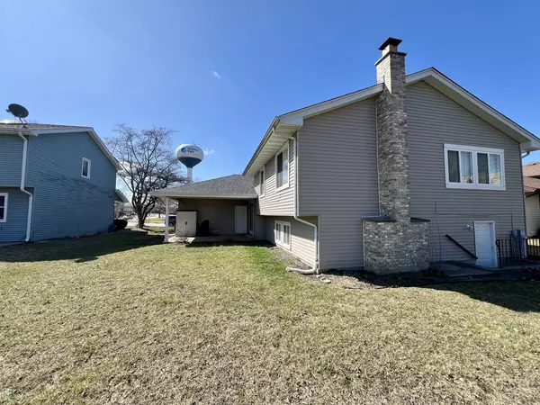 Richton Park, IL 60471,4905 Arquilla Drive