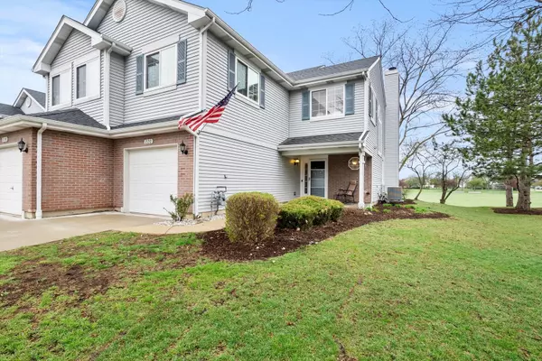 220 Sierra Pass Drive #3, Schaumburg, IL 60194