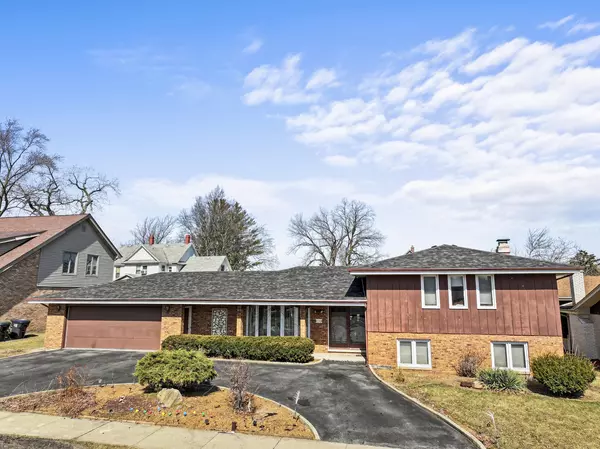 South Holland, IL 60473,1140 E 172nd Street