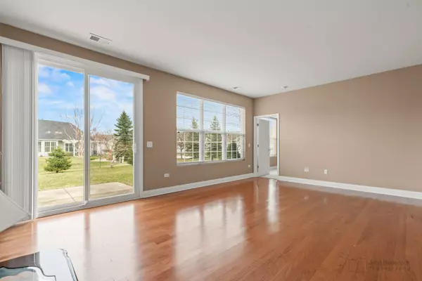 Huntley, IL 60142,13294 Meadowlark Lane