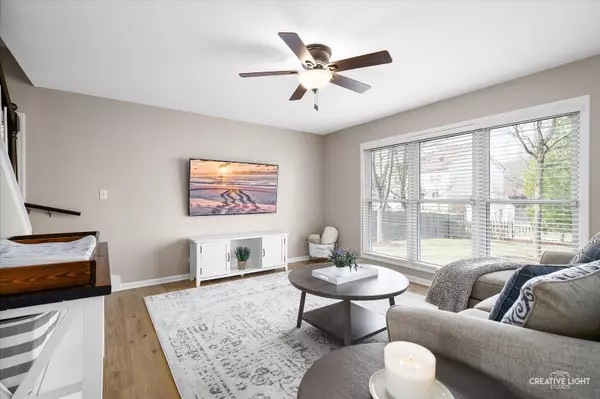 North Aurora, IL 60542,508 Pinecreek Drive