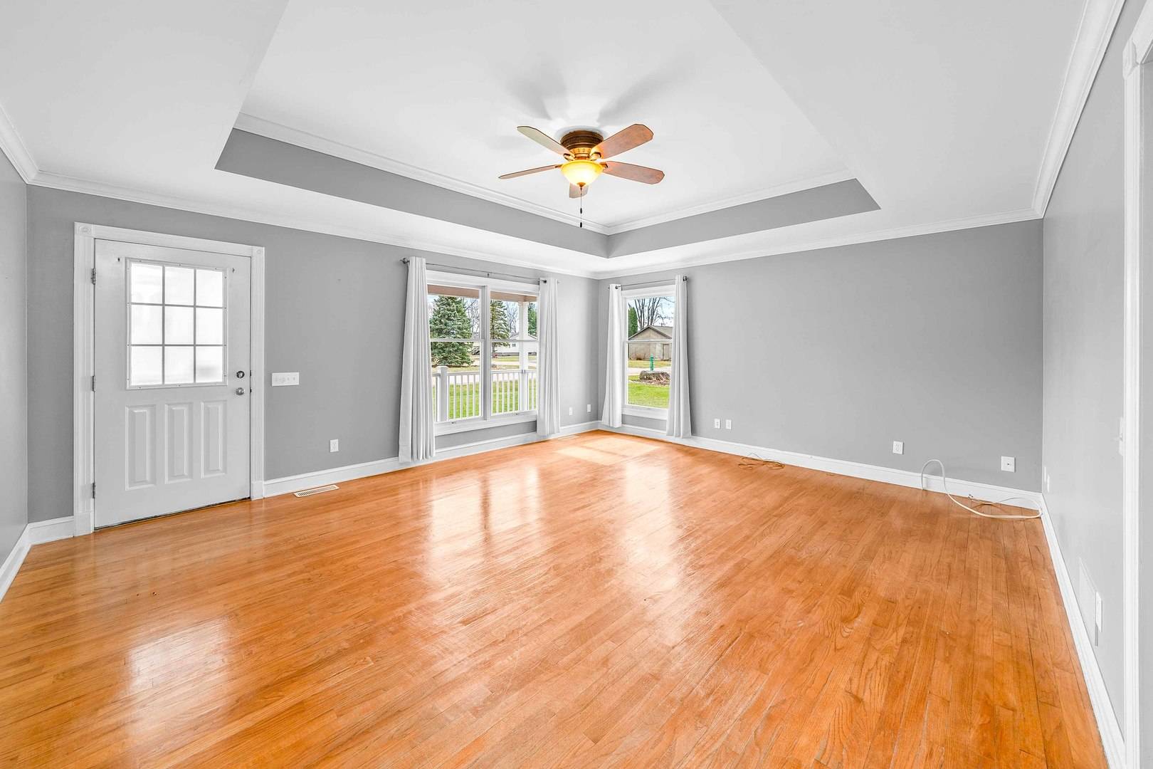 Lake Holiday, IL 60548,895 Nancy Road