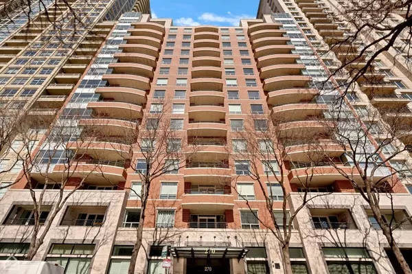 270 E Pearson Street #1201,  Chicago,  IL 60611