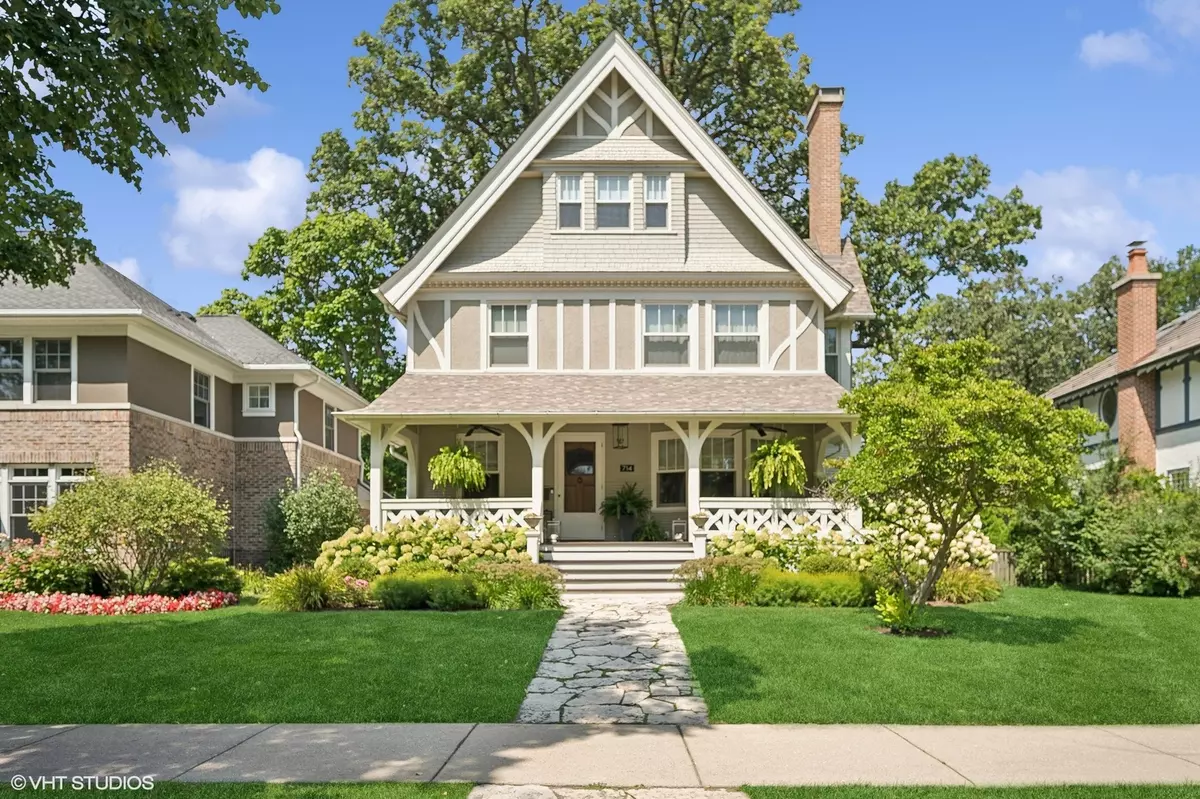 Wilmette, IL 60091,714 Central Avenue