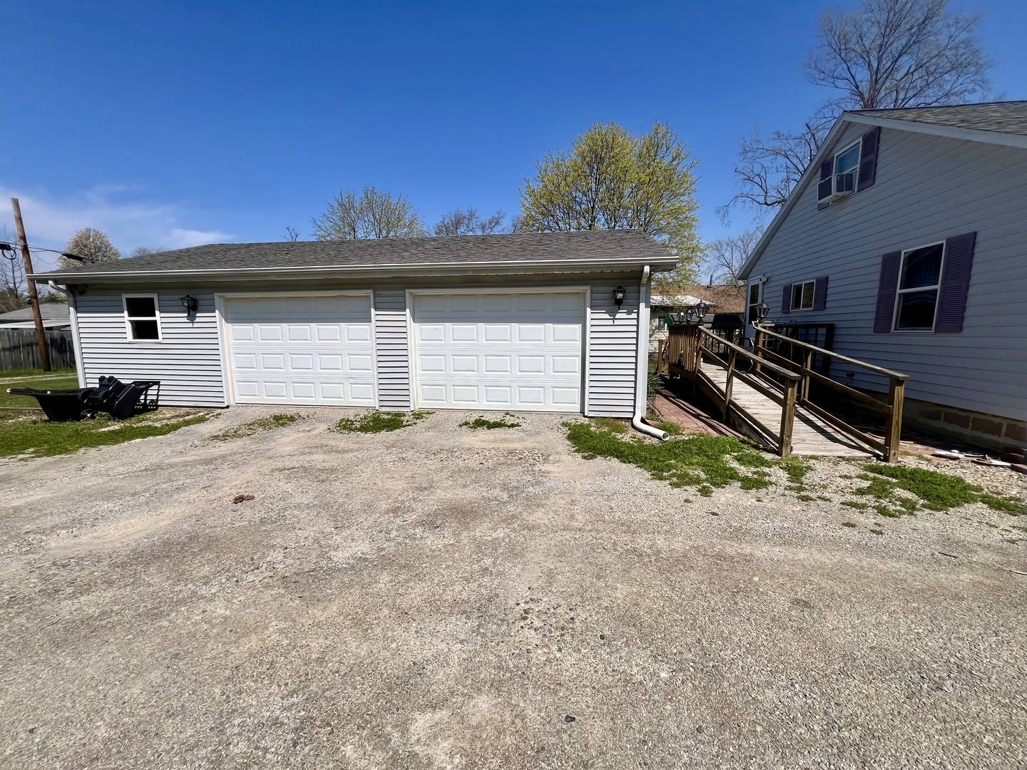 Charleston, IL 61920,708 20th Street