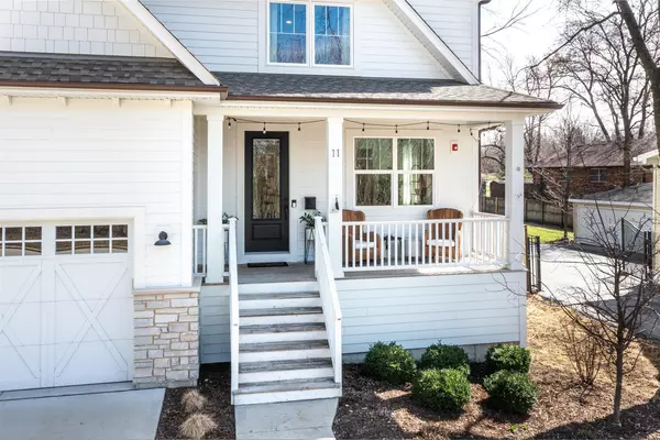 Westmont, IL 60559,11 Cumnor Road