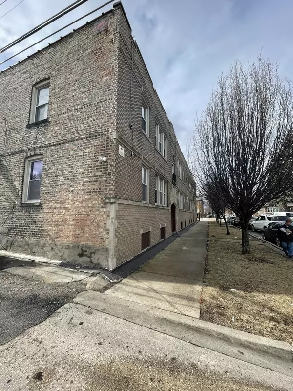 Chicago, IL 60629,2651 W 65th Street #2655-B