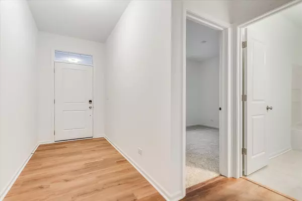 Oswego, IL 60543,714 Alberta Avenue