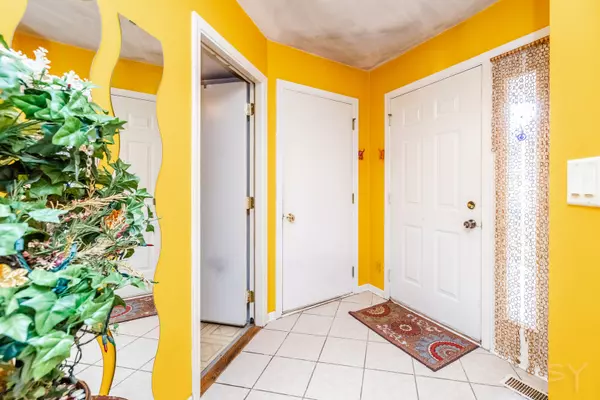 Bolingbrook, IL 60440,Address not disclosed