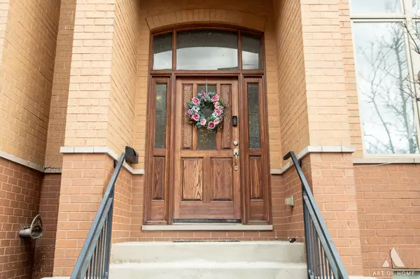 Norridge, IL 60706,7600 W Irving Park Road #B