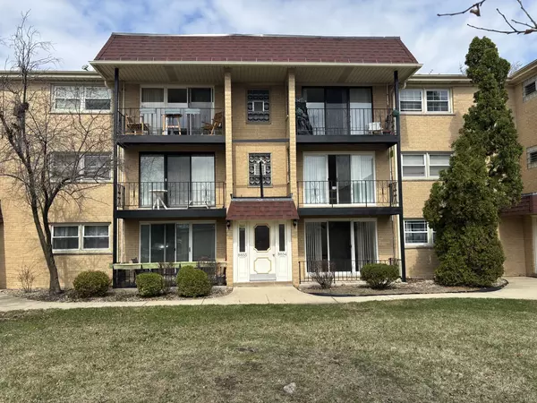 Niles, IL 60714,8854 N Grace Avenue #1NW