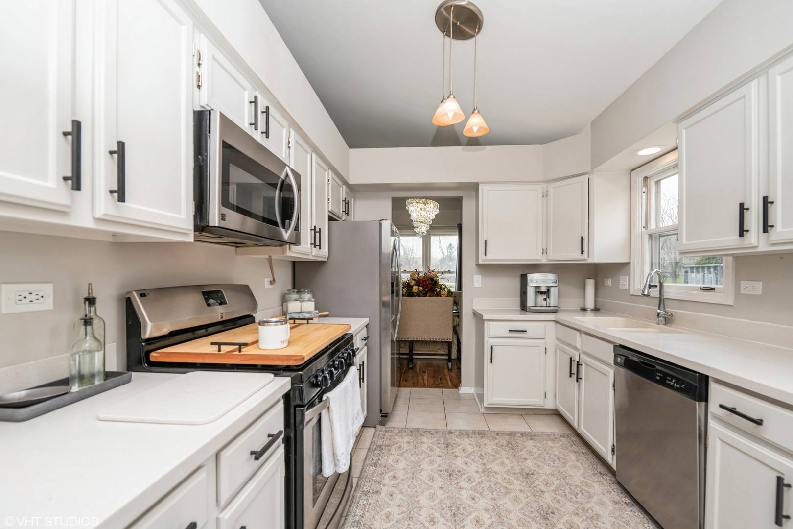 Cary, IL 60013,1024 Woodbridge Drive
