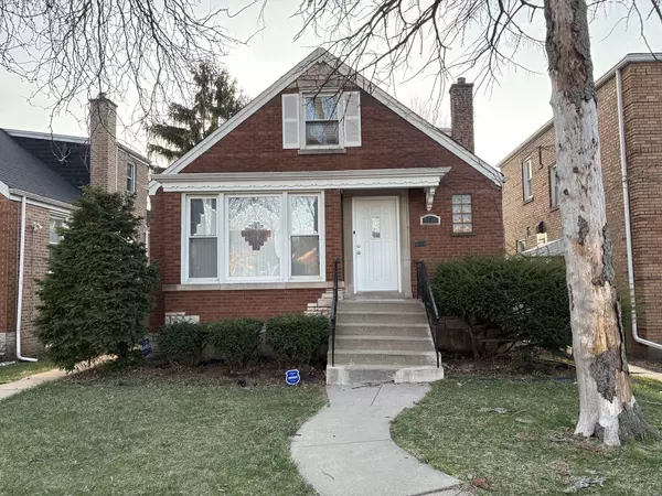8118 S Spaulding Street, Chicago, IL 60652