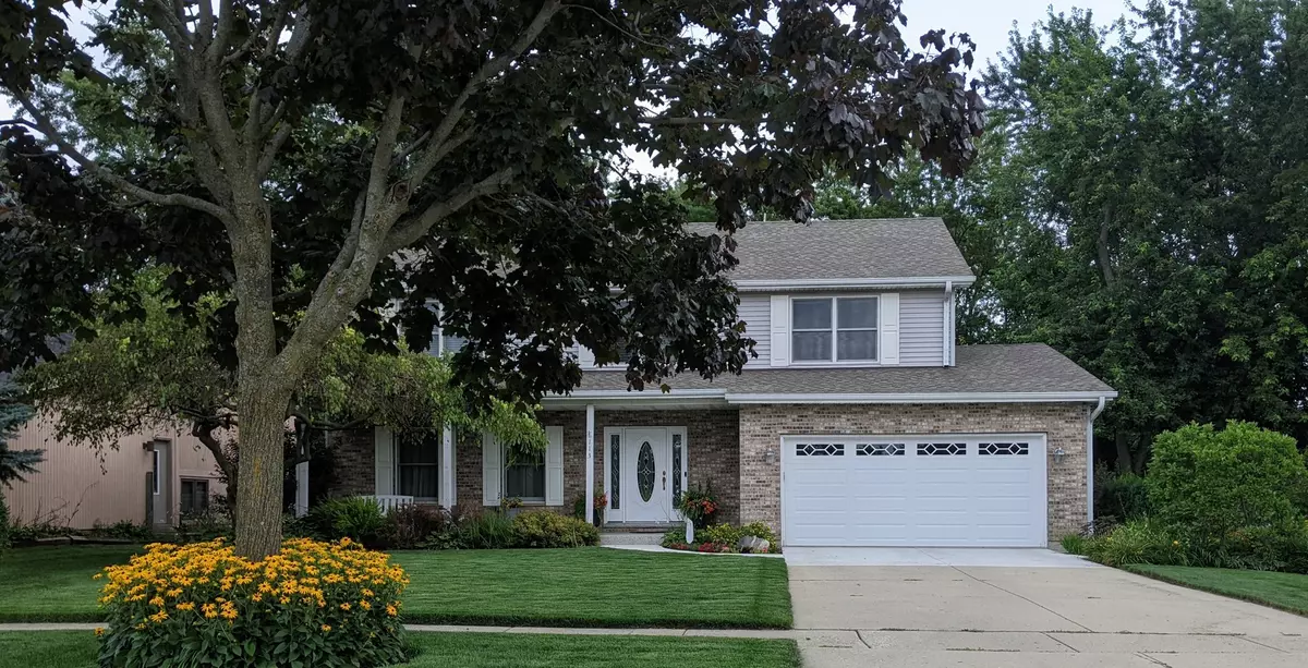 Lindenhurst, IL 60046,113 Robincrest Lane
