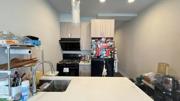 Chicago, IL 60608,3210 S Archer Avenue #306