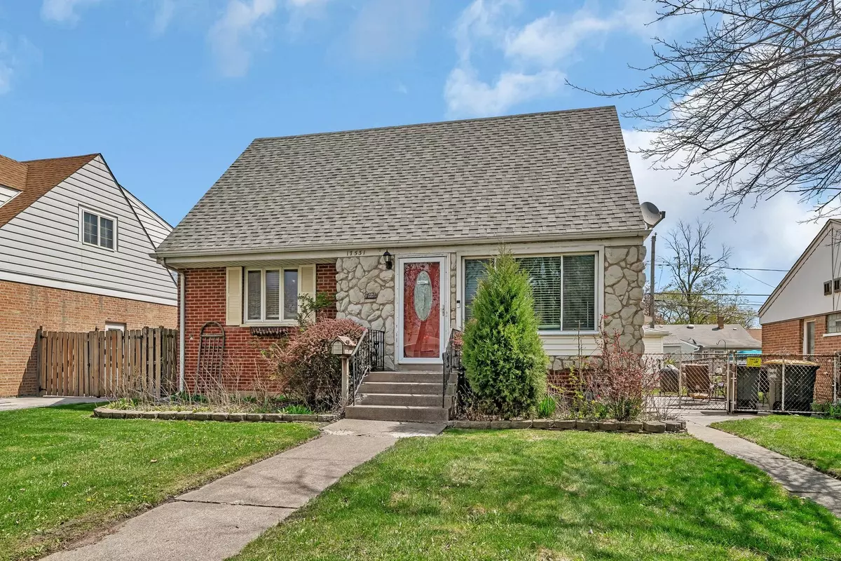 Lansing, IL 60438,17531 Burnham Avenue