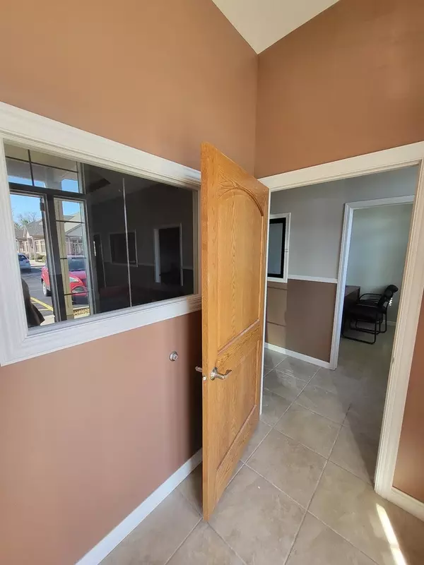 Joliet, IL 60435,2551 Division Street #103