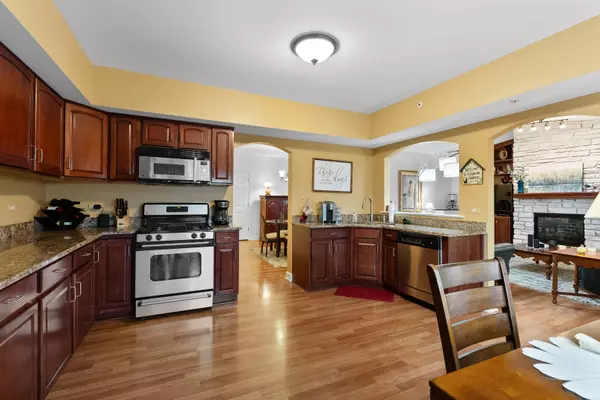 Tinley Park, IL 60487,7919 Trinity Circle #4NW