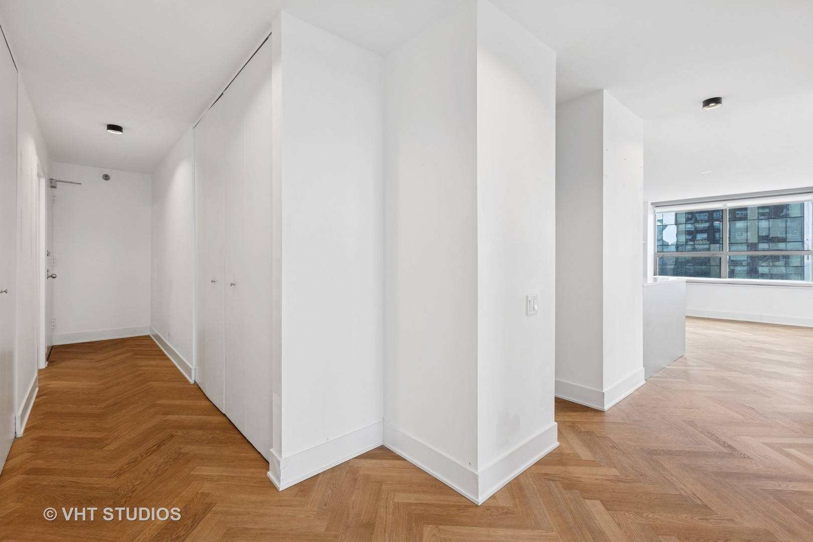Chicago, IL 60611,474 N Lake Shore Drive #4105