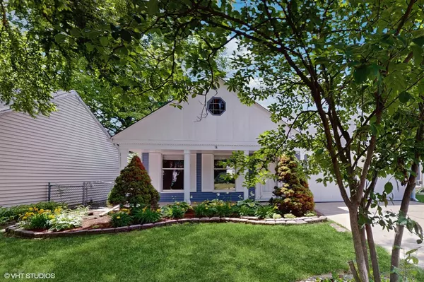 1704 Paddington Avenue, Naperville, IL 60563