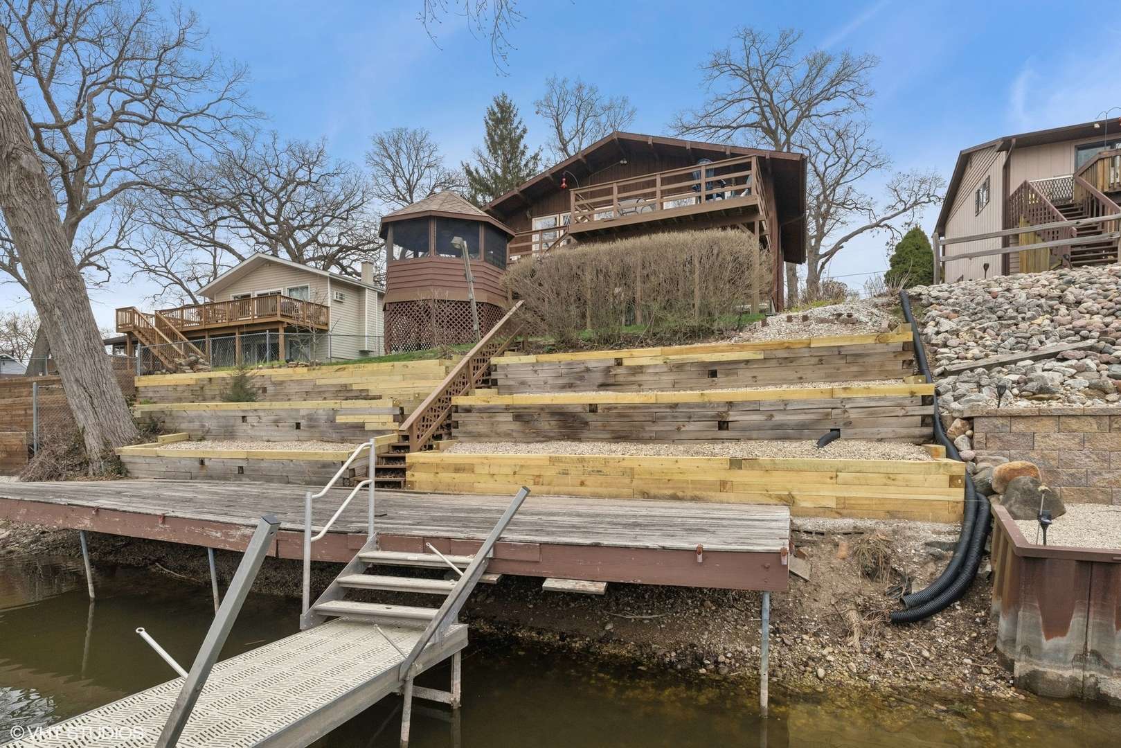 506 Castle Road, Mchenry, IL 60050
