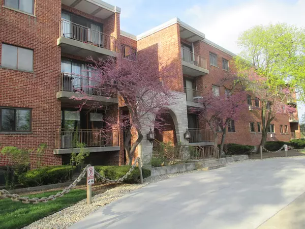 197 W Armitage Avenue #308, Elmhurst, IL 60126