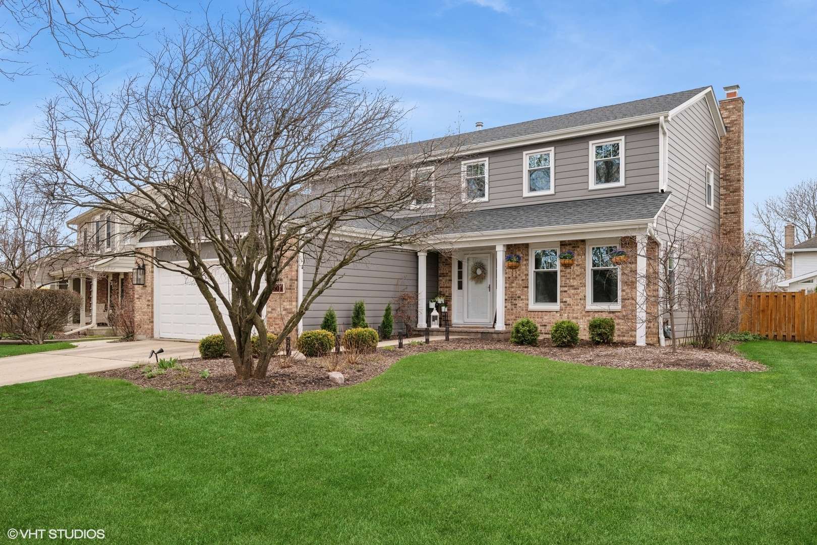 2606 N Stratford Road, Arlington Heights, IL 60004