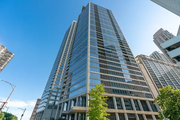 Chicago, IL 60611,600 N LAKE SHORE Drive #2110