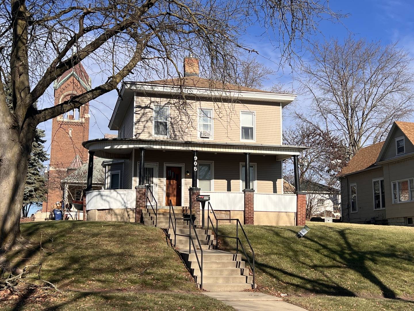 905 4th Street, Lasalle, IL 61301