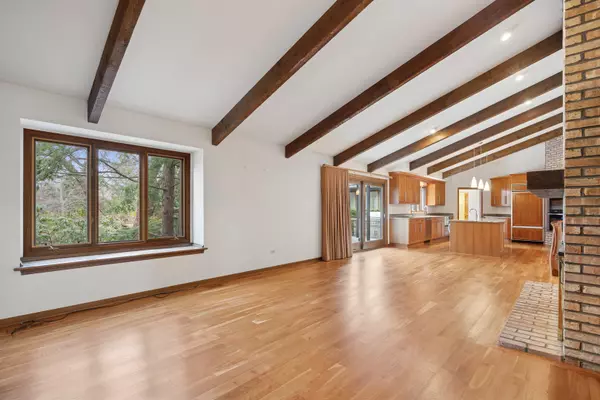 Inverness, IL 60010,1583 Bedlington Drive