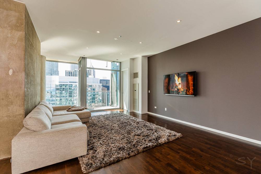 Chicago, IL 60611,600 N Fairbanks Court #3610