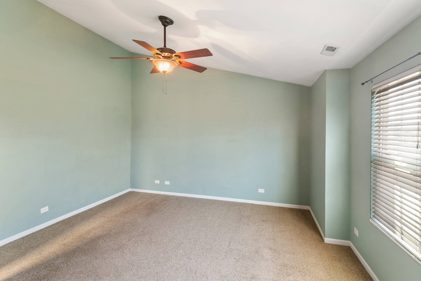 Yorkville, IL 60560,3957 Preston Drive #3957