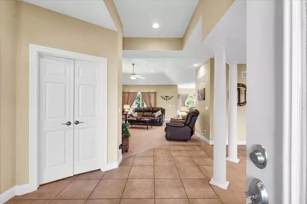 Savoy, IL 61874,501 Sunflower Street