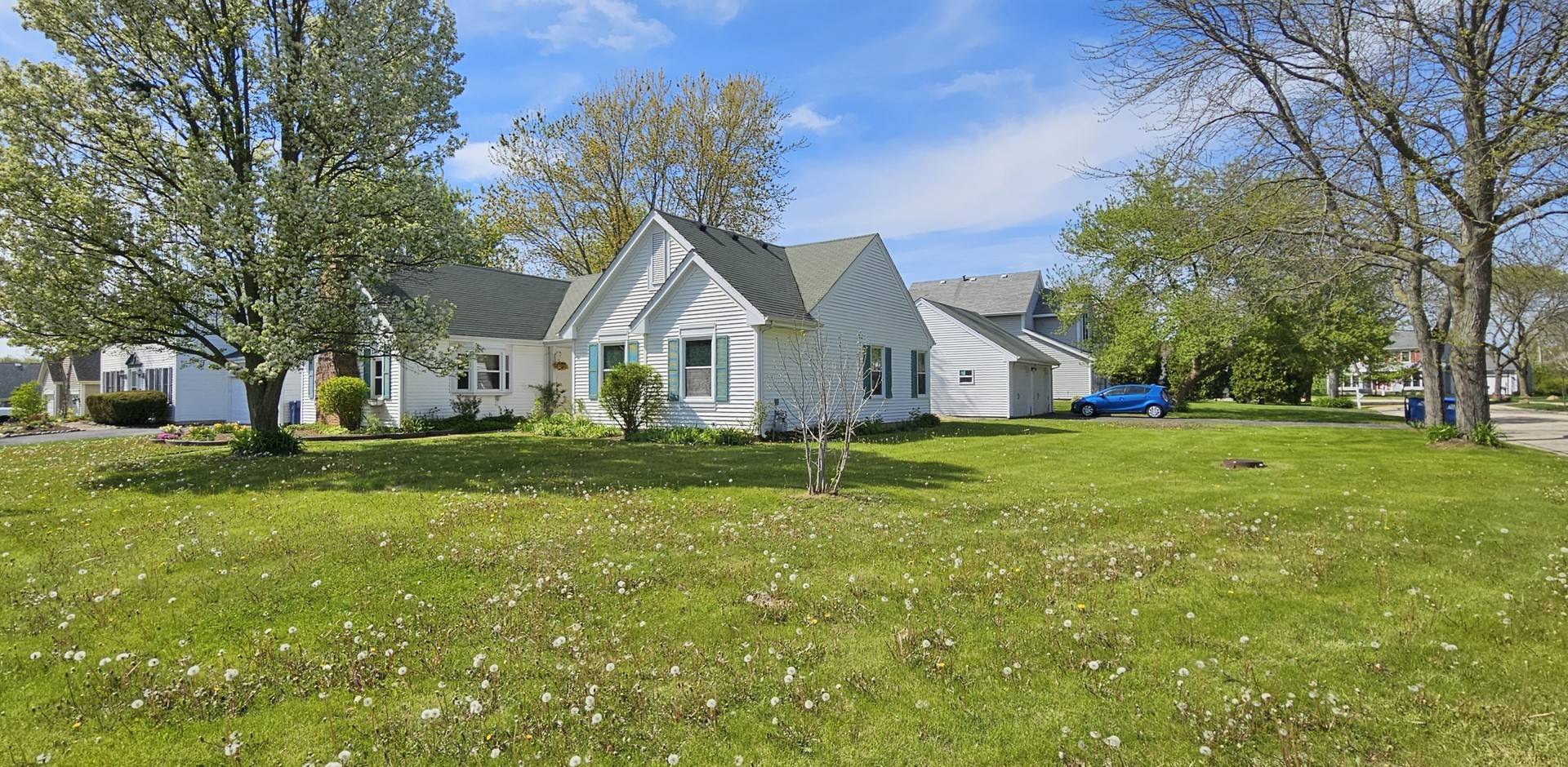 Gurnee, IL 60031,6218 Old Farm Lane