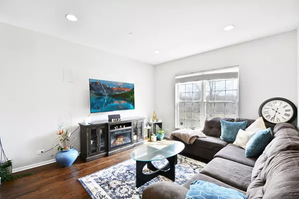 Lake Zurich, IL 60047,86 Arcadia Lane