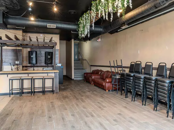 Aurora, IL 60505,210 E Galena Boulevard