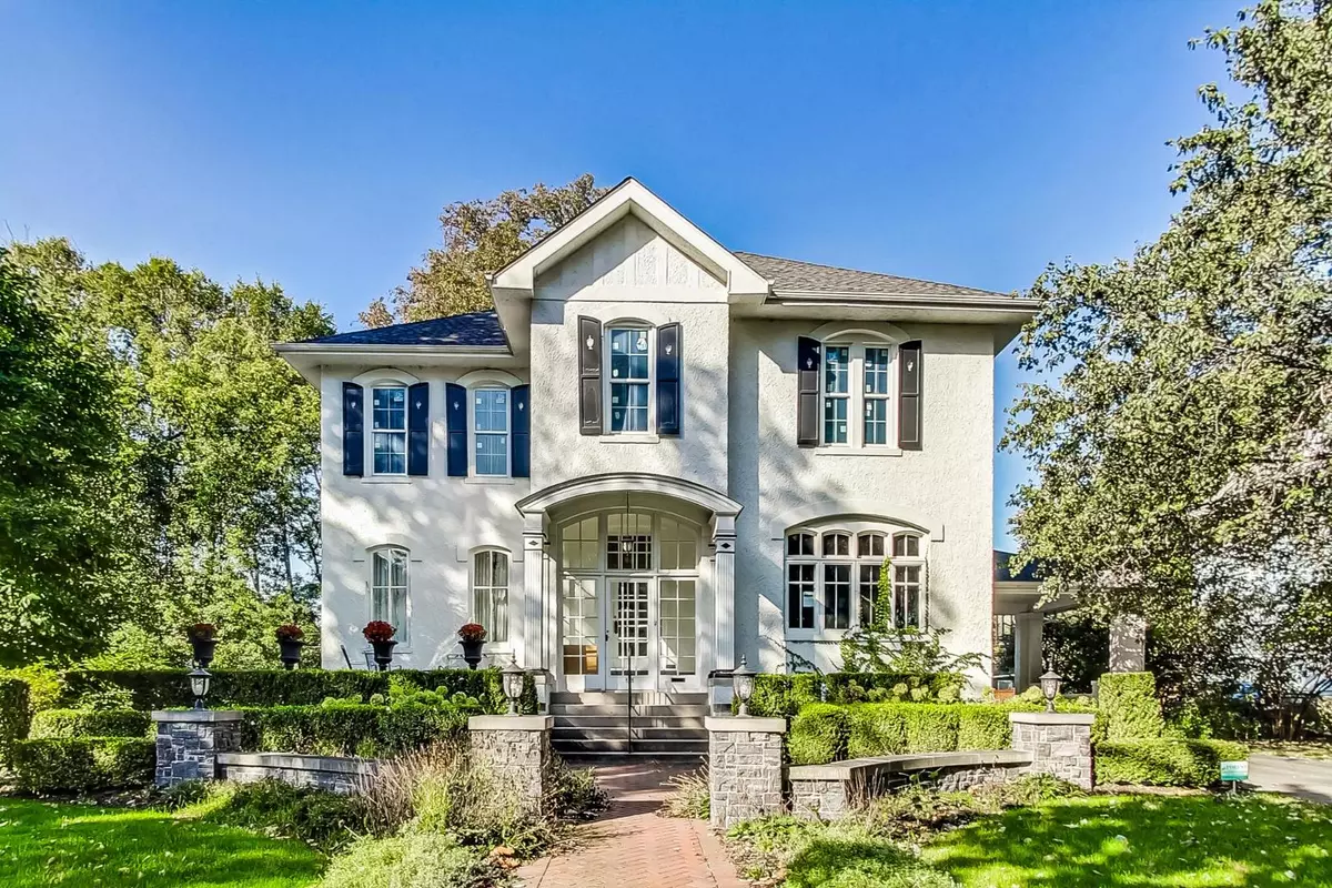 River Forest, IL 60305,542 Thatcher Avenue