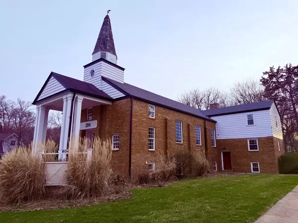 204 Spring Street, Cary, IL 60013