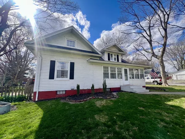 Broadlands, IL 61816,104 N Lincoln Street