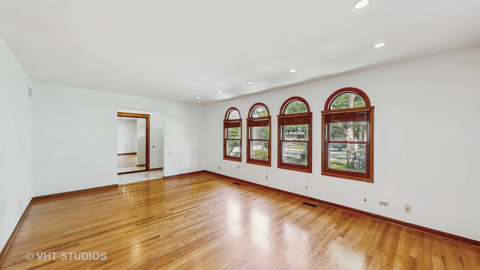 Naperville, IL 60540,1144 Jane Avenue