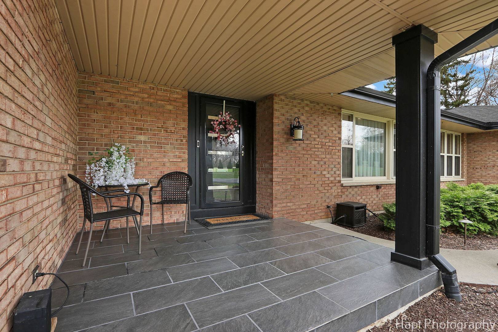 Sleepy Hollow, IL 60118,856 Winmoor Drive