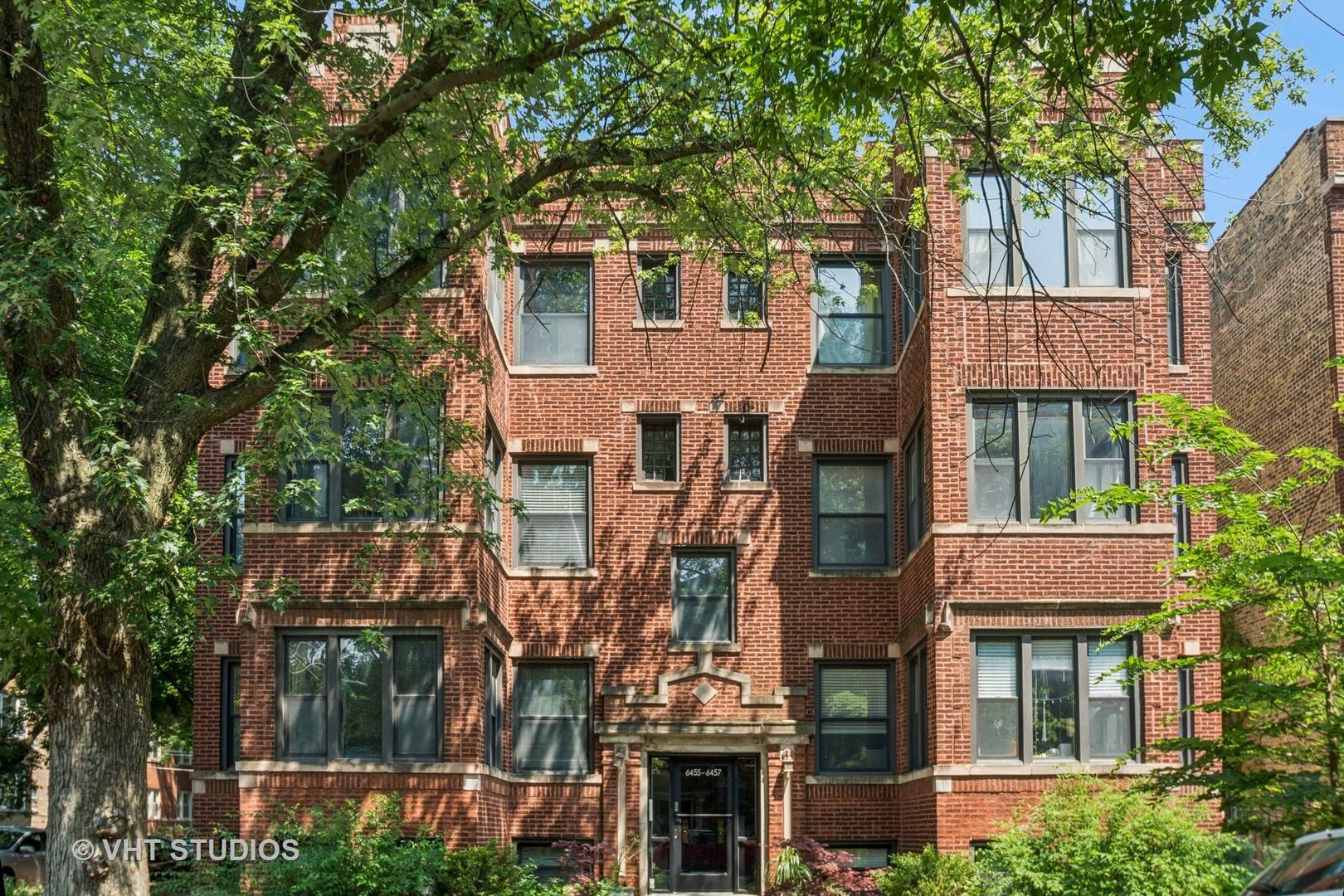 6455 N Bosworth Avenue #2, Chicago, IL 60626