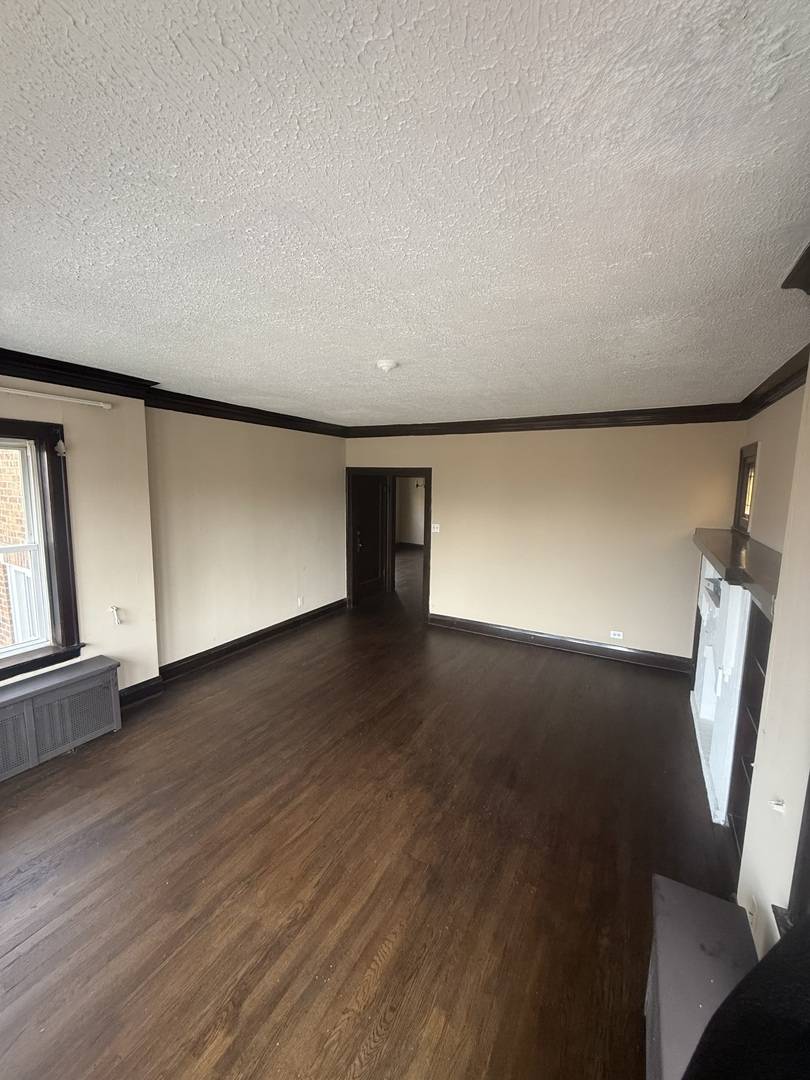 Chicago, IL 60620,8051 S Morgan Street #2
